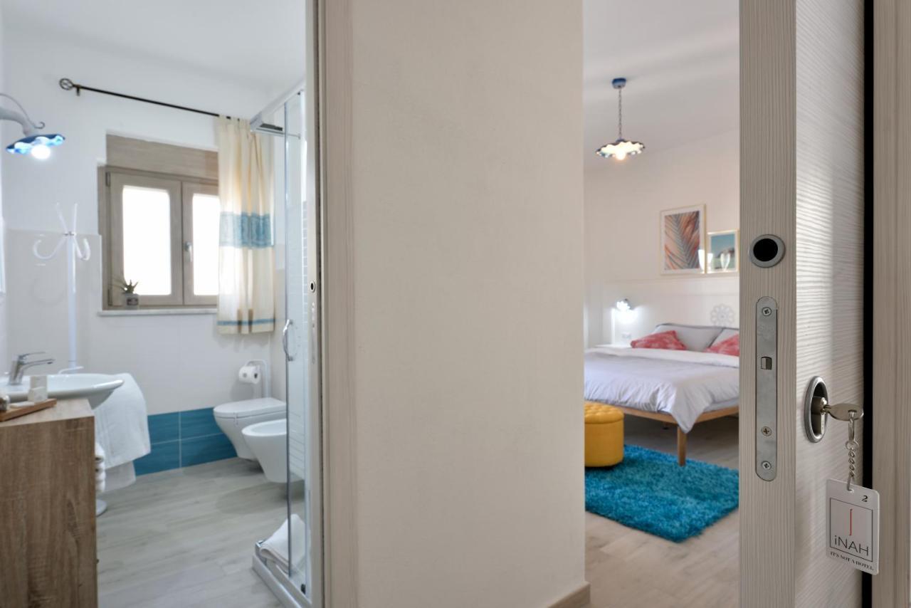 דורגלי Inah Rooms מראה חיצוני תמונה