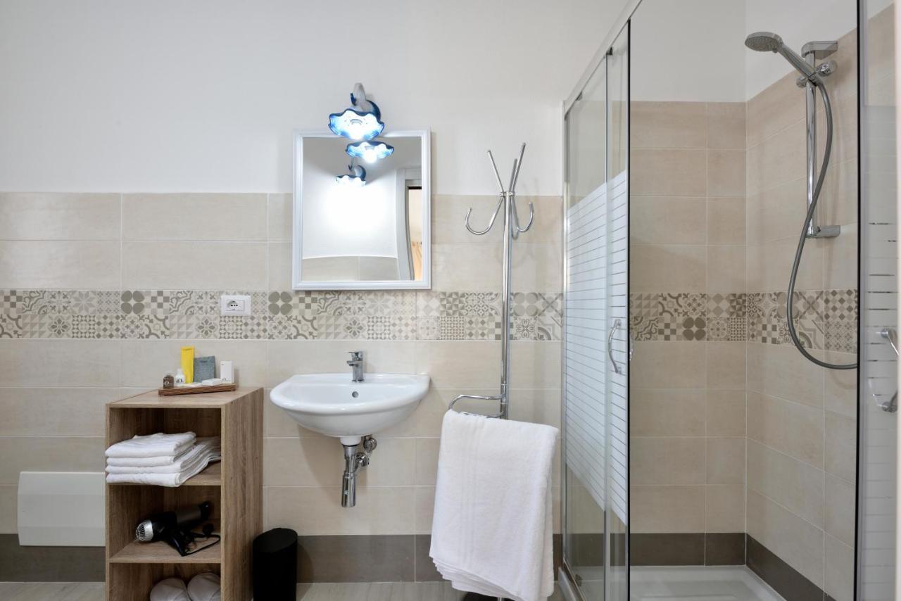 דורגלי Inah Rooms מראה חיצוני תמונה